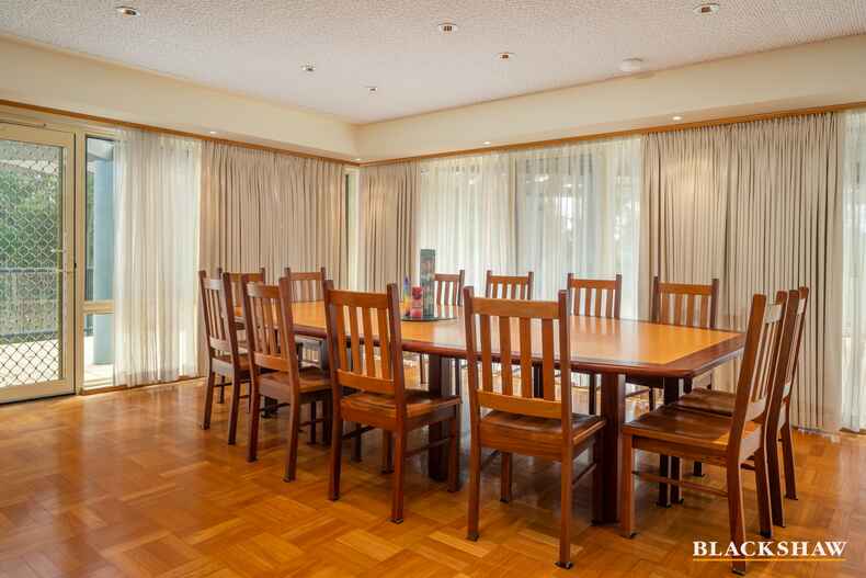 9 Burri Palm Way Surfside