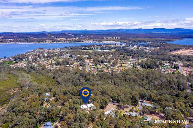 9 Burri Palm Way Surfside