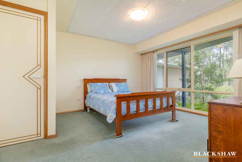 9 Burri Palm Way Surfside