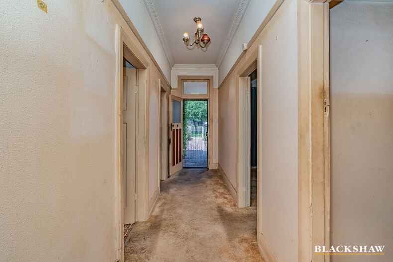 36 Hayes Street Queanbeyan 36 Hayes Street Queanbeyan