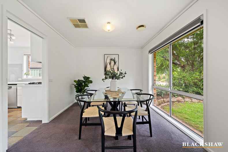 15 Hetherington Circuit Mckellar
