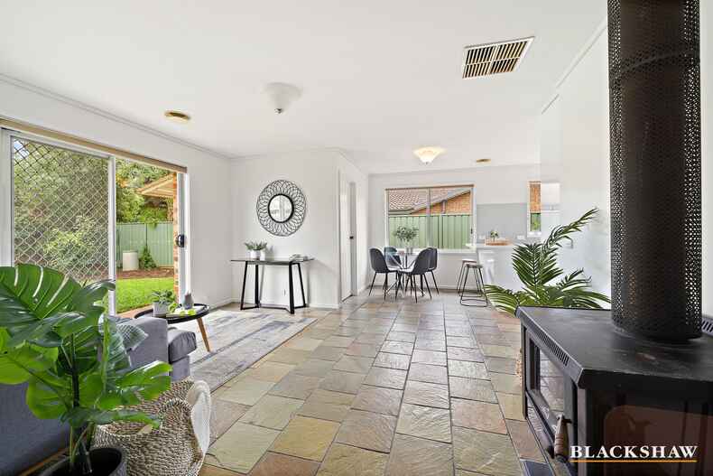 15 Hetherington Circuit Mckellar