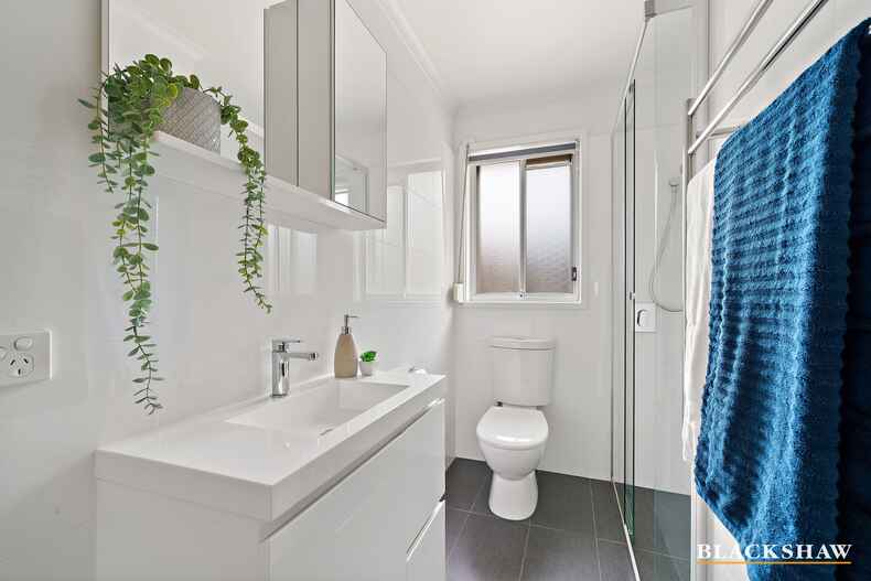 15 Hetherington Circuit Mckellar