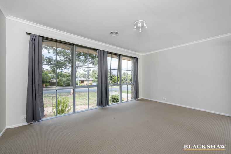 71 Fincham Crescent Wanniassa 71 Fincham Crescent Wanniassa
