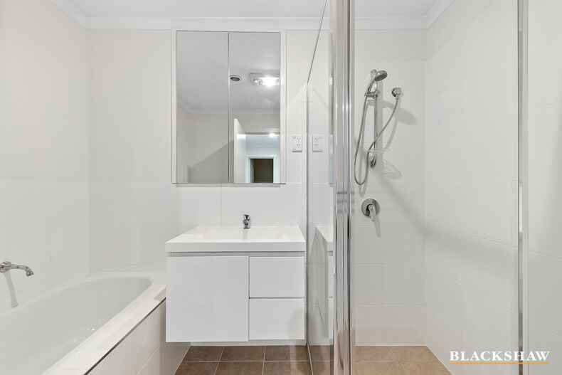 62/20 Gifford Street Coombs 62/20 Gifford Street Coombs
