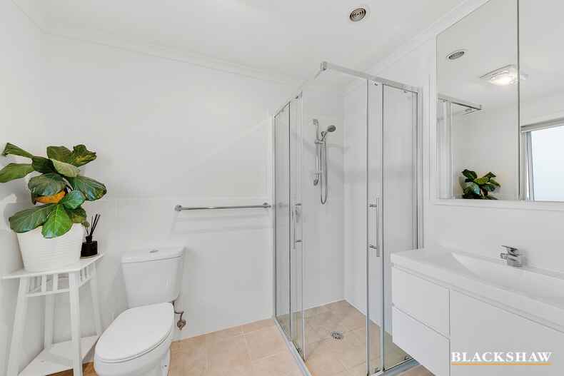 62/20 Gifford Street Coombs 62/20 Gifford Street Coombs