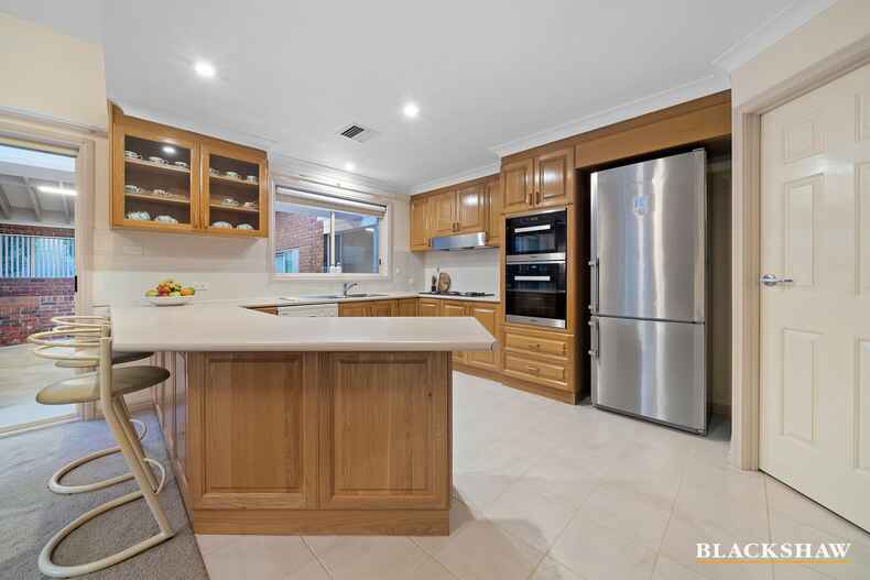 10 Pindari Crescent O'Malley 10 Pindari Crescent O'Malley