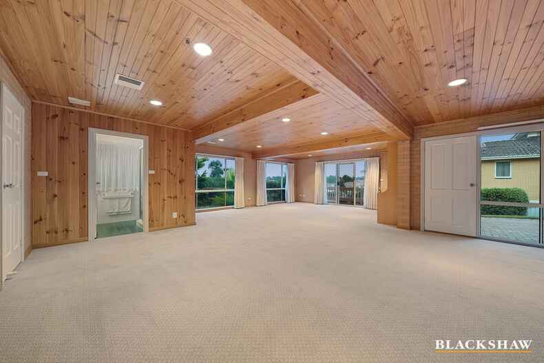 10 Pindari Crescent O'Malley 10 Pindari Crescent O'Malley