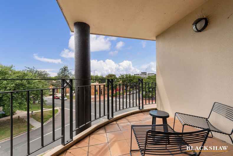 165/8 Jardine Street Kingston 165/8 Jardine Street Kingston