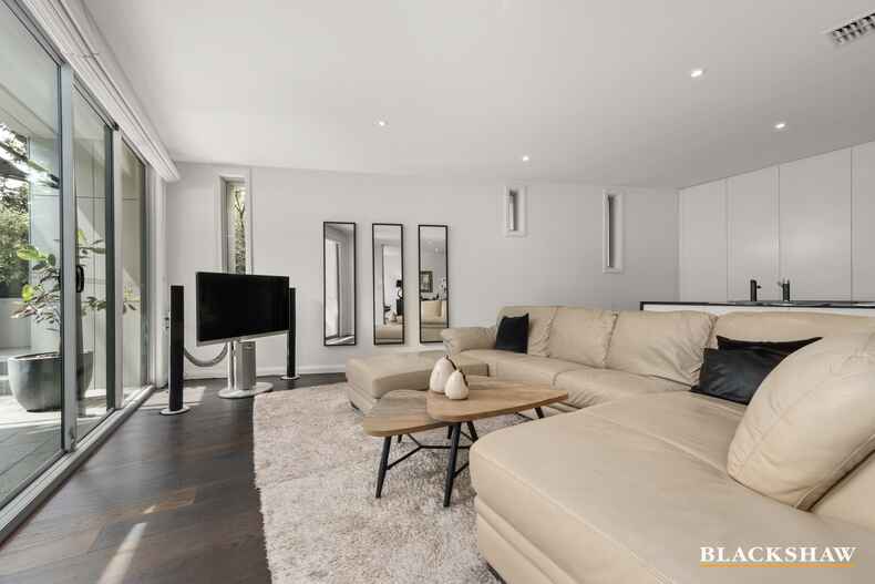 7/28 Canberra Avenue Forrest 7/28 Canberra Avenue Forrest