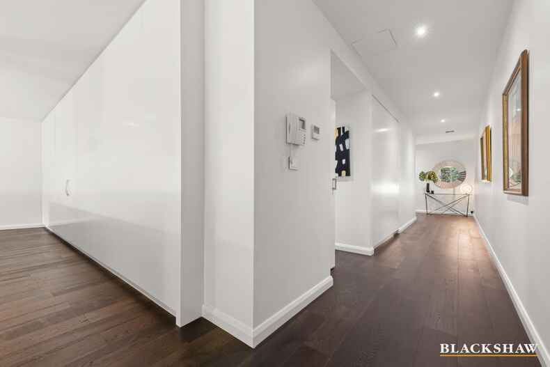 7/28 Canberra Avenue Forrest 7/28 Canberra Avenue Forrest