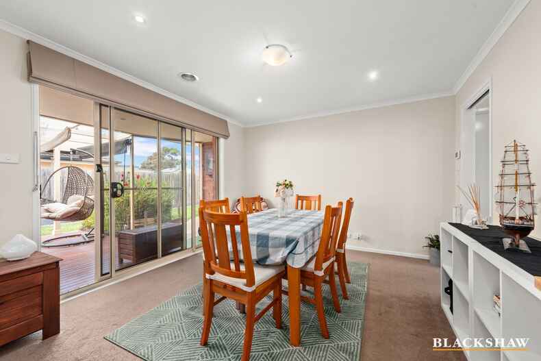 1 Proust Place Macgregor 1 Proust Place Macgregor