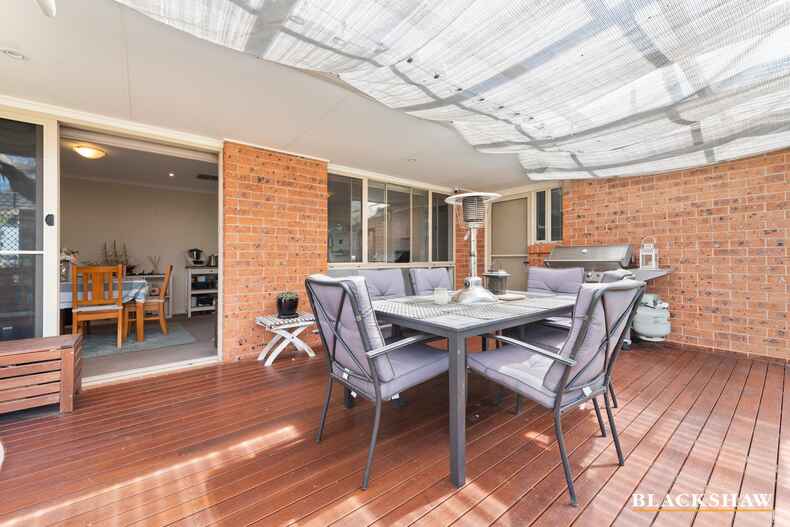 1 Proust Place Macgregor 1 Proust Place Macgregor