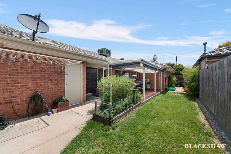 1 Proust Place Macgregor 1 Proust Place Macgregor