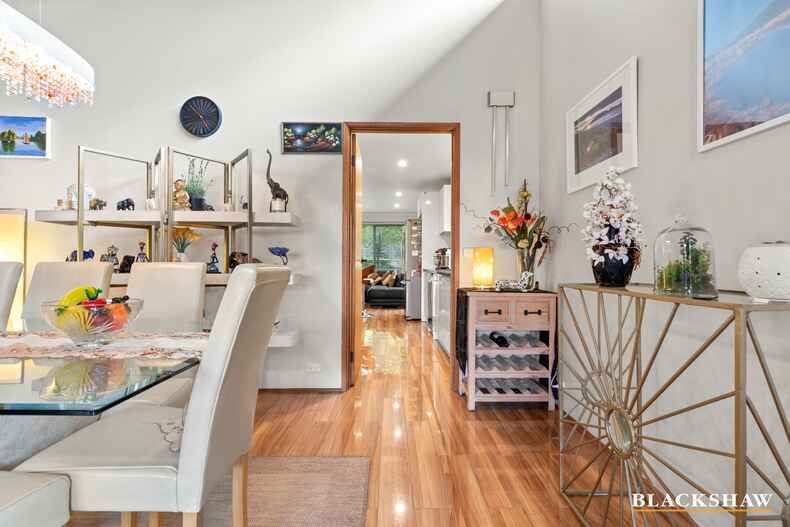 345 Bugden Avenue Fadden