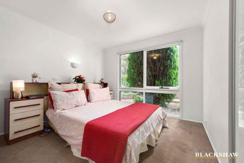 345 Bugden Avenue Fadden