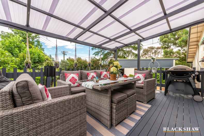 345 Bugden Avenue Fadden