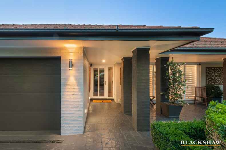11 MacDonnell Street Yarralumla