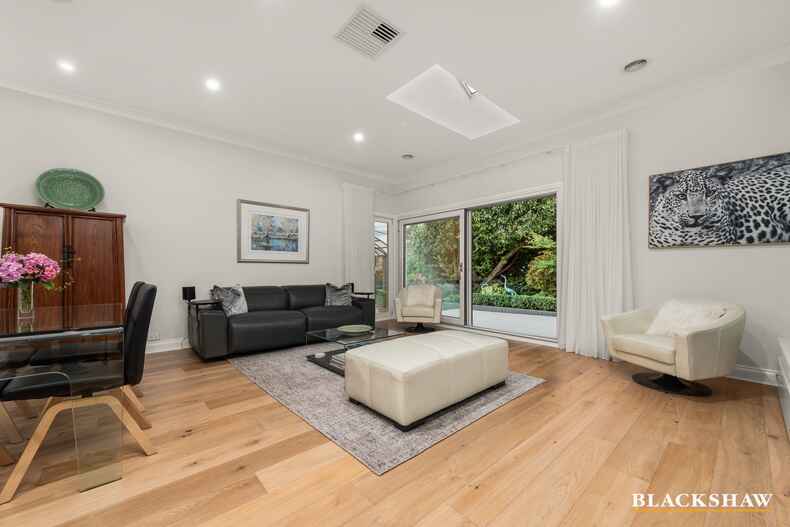 11 MacDonnell Street Yarralumla