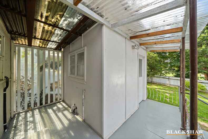 30 Hirst Avenue Queanbeyan