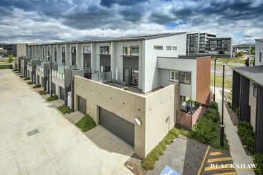 24 John Gorton Drive Coombs