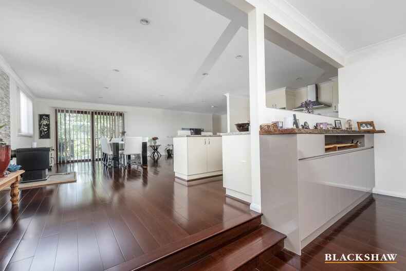 10 De Garis Place Scullin 10 De Garis Place Scullin