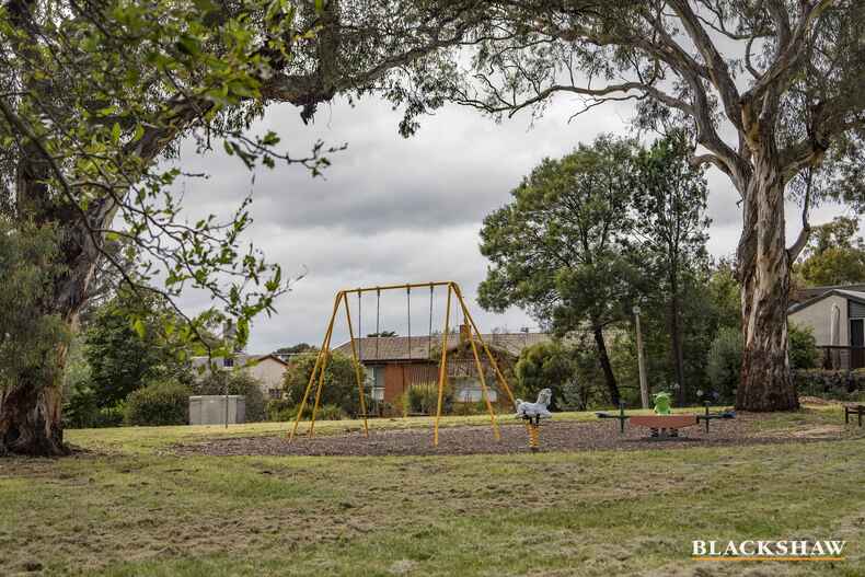 10 De Garis Place Scullin 10 De Garis Place Scullin