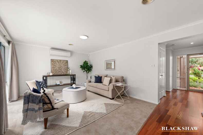 2/1 Bibb Place Greenway 2/1 Bibb Place Greenway