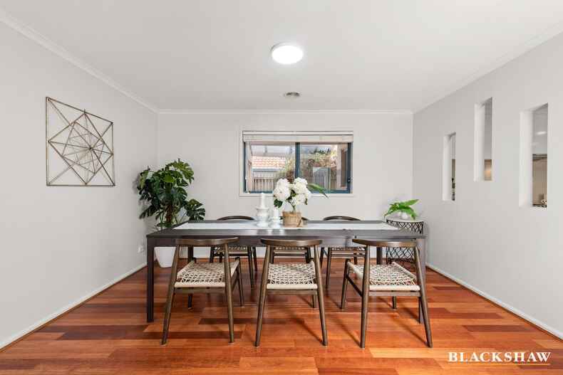 2/1 Bibb Place Greenway 2/1 Bibb Place Greenway