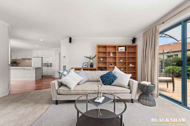 2/1 Bibb Place Greenway 2/1 Bibb Place Greenway