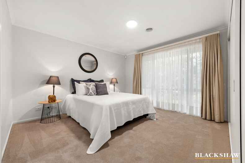 2/1 Bibb Place Greenway 2/1 Bibb Place Greenway