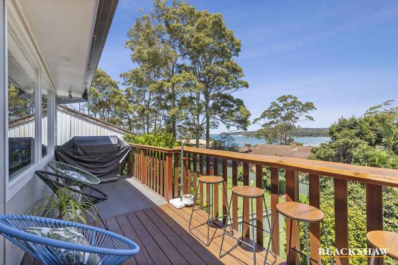 41 Barbara Crescent Denhams Beach 41 Barbara Crescent Denhams Beach