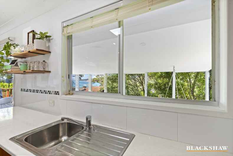 41 Barbara Crescent Denhams Beach 41 Barbara Crescent Denhams Beach