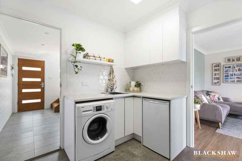 41 Barbara Crescent Denhams Beach 41 Barbara Crescent Denhams Beach