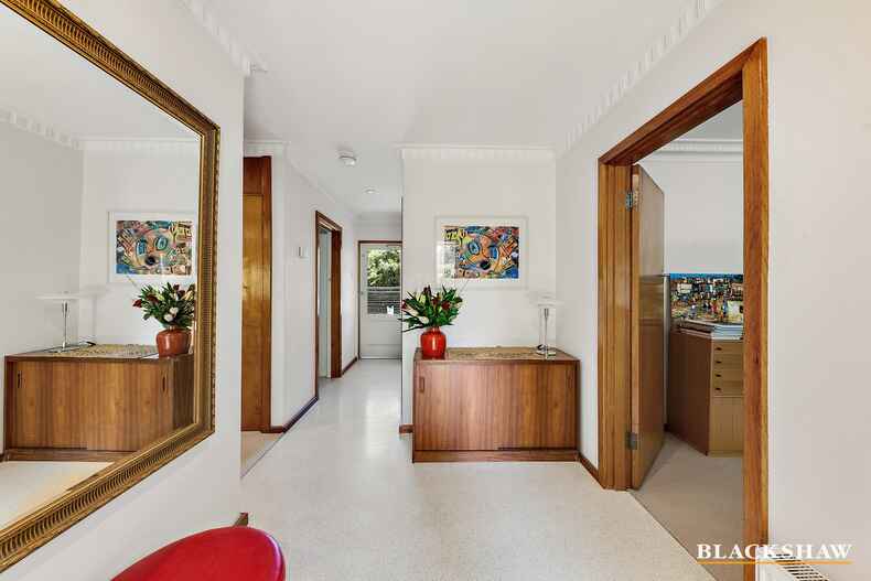 68 Captain Cook Crescent Griffith 68 Captain Cook Crescent Griffith