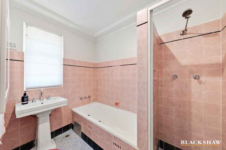 68 Captain Cook Crescent Griffith 68 Captain Cook Crescent Griffith