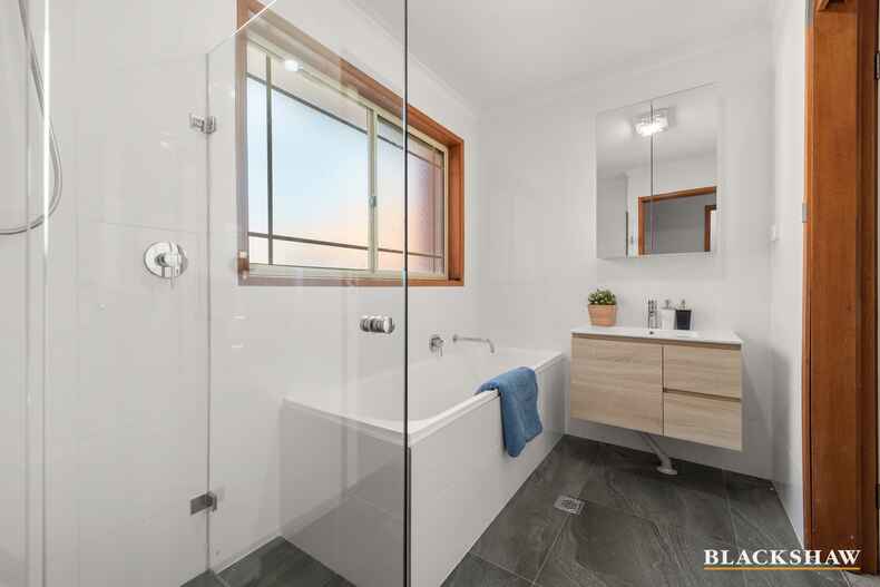 1/7 Ella Close Palmerston 1/7 Ella Close Palmerston