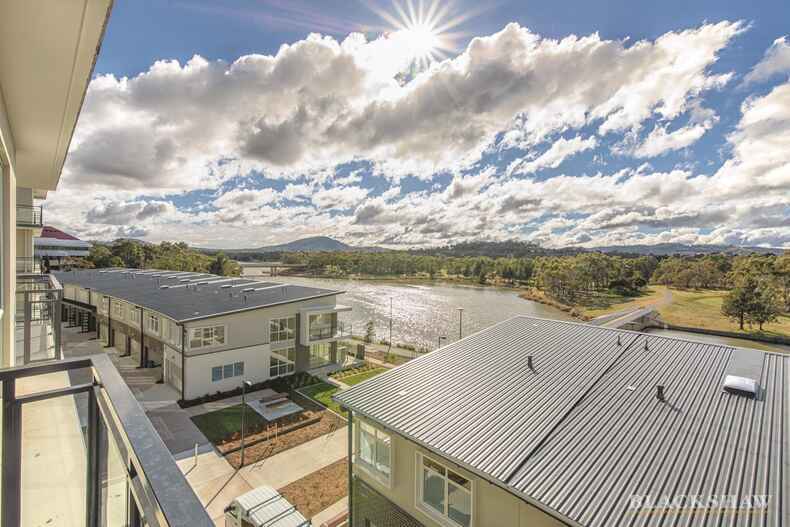 82/1 Limburg Way Greenway 82/1 Limburg Way Greenway