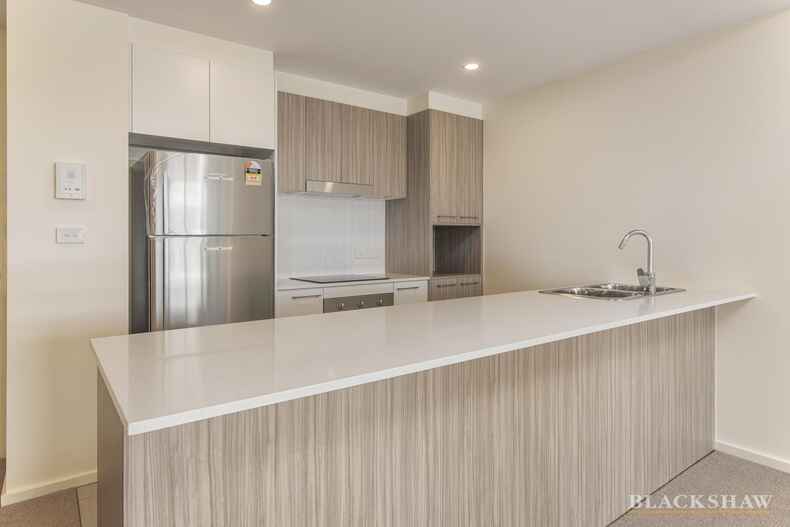 82/1 Limburg Way Greenway 82/1 Limburg Way Greenway