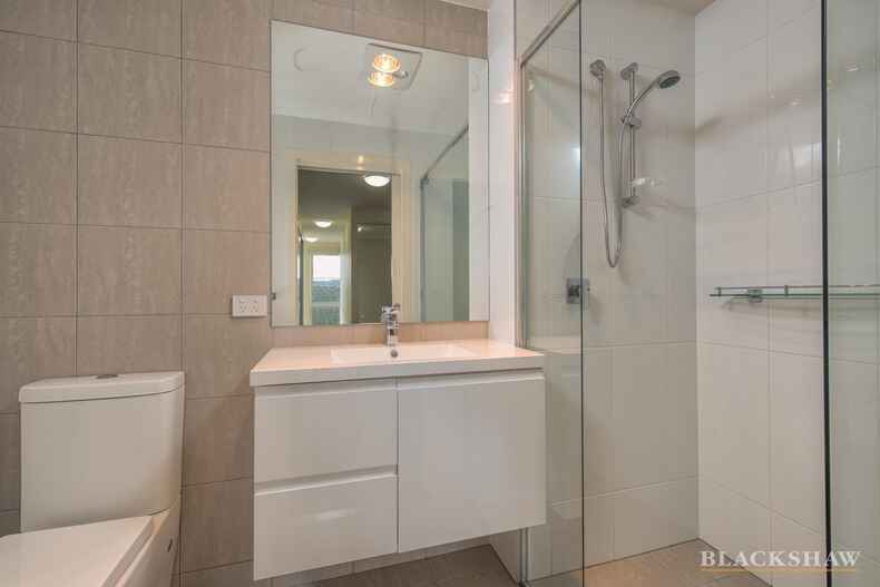 82/1 Limburg Way Greenway 82/1 Limburg Way Greenway