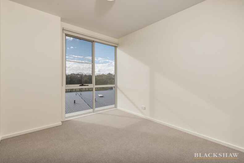 82/1 Limburg Way Greenway 82/1 Limburg Way Greenway