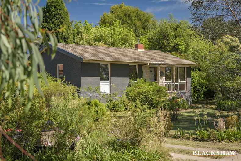 61 Ross Smith Crescent Scullin