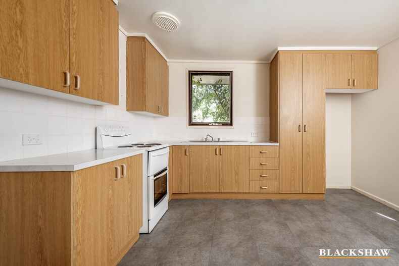 61 Ross Smith Crescent Scullin