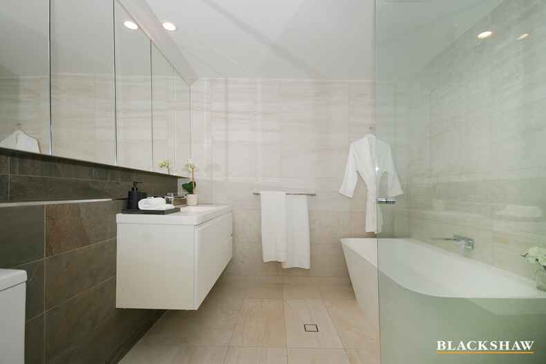 201/55 The Causeway Kingston 201/55 The Causeway Kingston