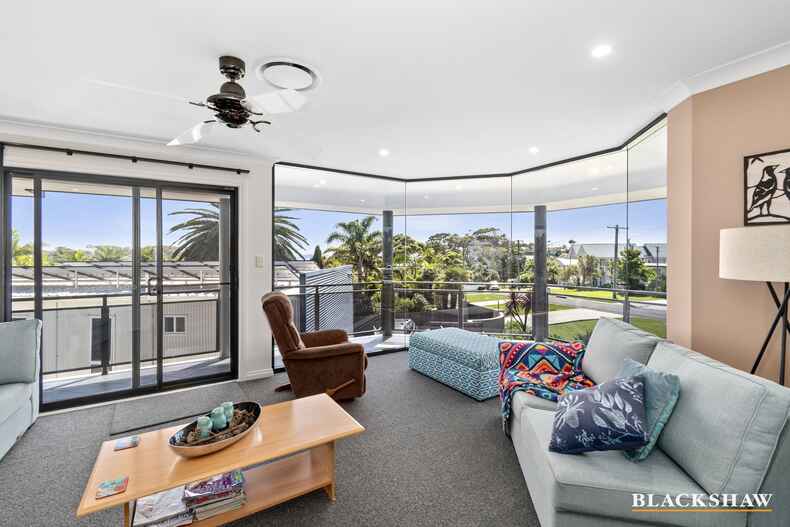 43 Karoo Crescent Malua Bay 43 Karoo Crescent Malua Bay