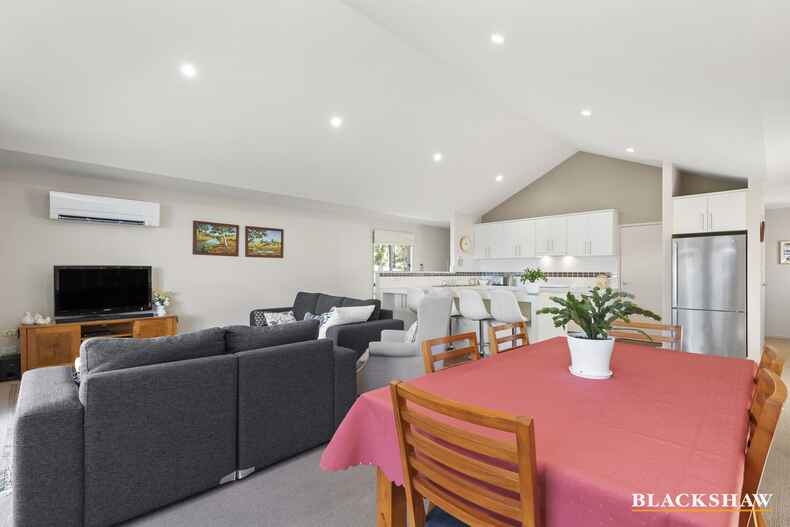 1/3a Eric Fenning Drive Surf Beach 1/3a Eric Fenning Drive Surf Beach