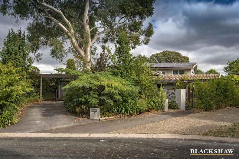 5 Calder Place Holder 5 Calder Place Holder