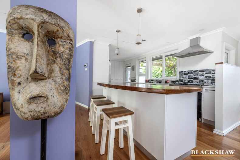 5 Calder Place Holder 5 Calder Place Holder