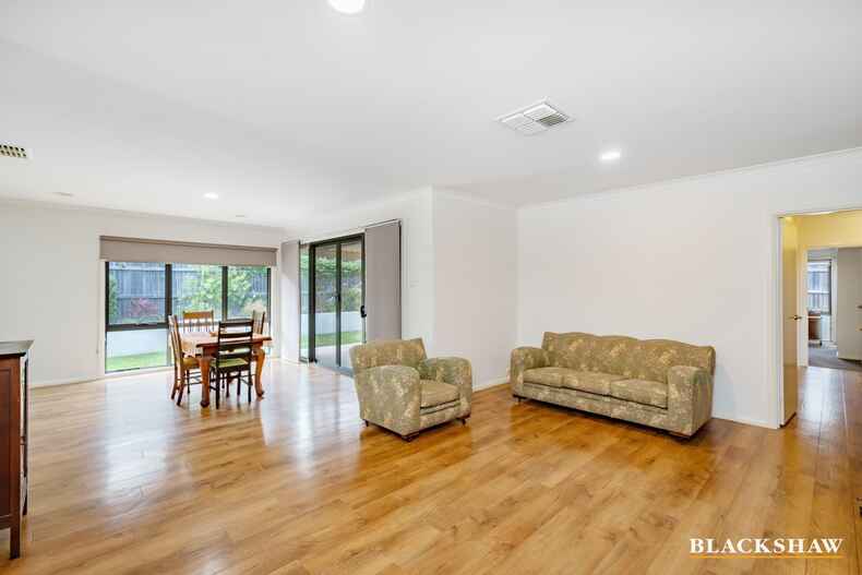 24 Durong Street Crace