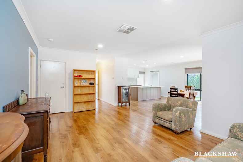 24 Durong Street Crace